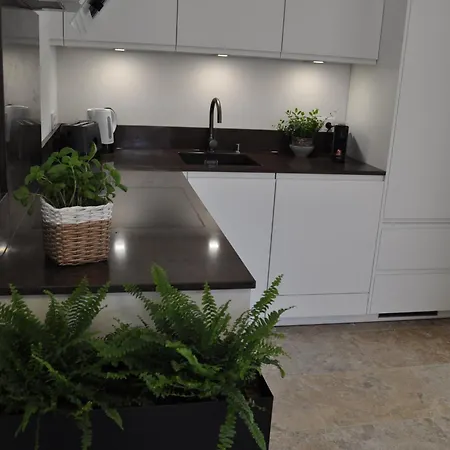 Binder Hubertusstrasse * Velden am Wörther See