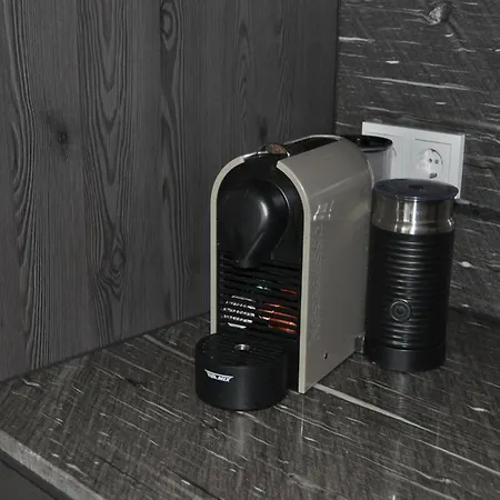 Binder Hubertusstrasse * Velden am Wörther See