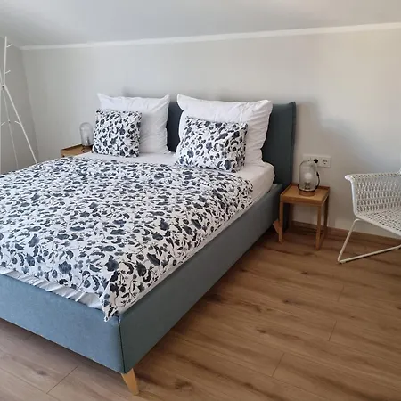 Binder Hubertusstrasse *