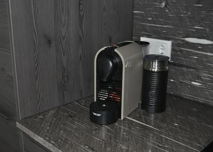 Binder Hubertusstrasse * Velden am Wörthersee